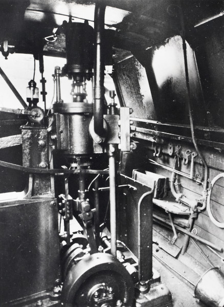 CRTBoating's tweet image. For #ThrowbackThursday we've got a wonderful selection archive photos of #boat #engines and engineers. We hope you enjoy looking at these as much as we did. All so different to a modern boat engine.