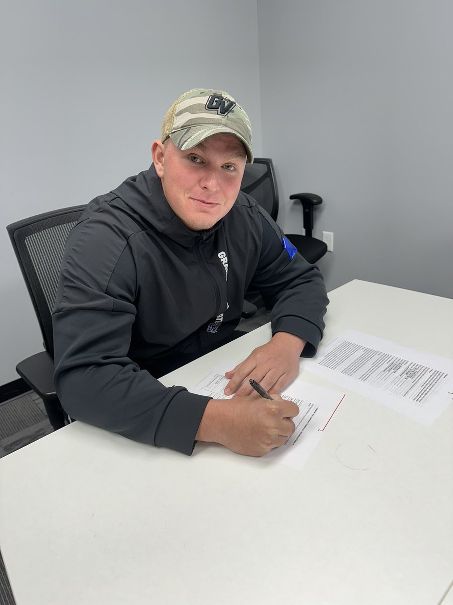 Easton Sports Group tweet media