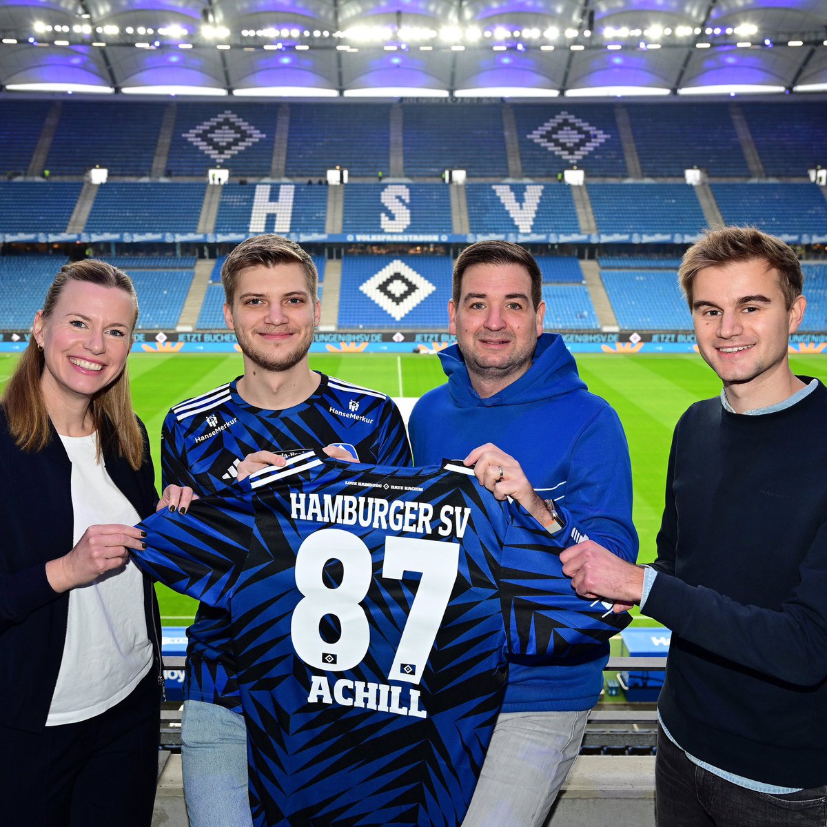 Ein sehr starkes Zeichen für die Zukunft: Bis 2028 ist Achill auf dem rechten Ärmel von HSV eSports. 💙 Darüber hinaus werden weitere Bereiche im HSV unterstützt. Alle Infos gibt es auf HSV.de 📝 Auf eine erfolgreiche Zeit!
 
#HSVeSports #nurderHSV #Achill2028