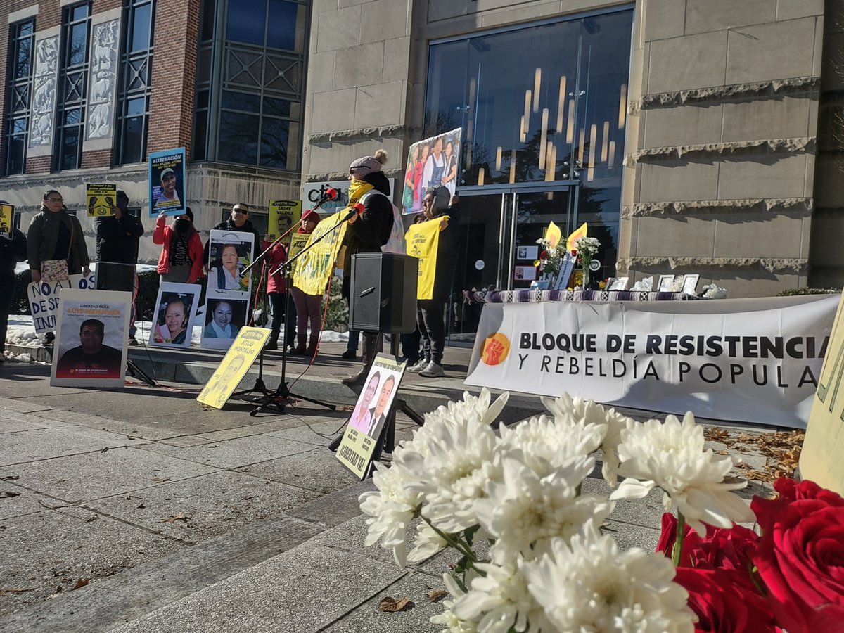 CISPES's tweet photo. Today marks 33 years since the signing of the 1992 Salvadoran Peace Accords. This past Sunday, CISPES joined Salvadorans &amp; allies in Washington, DC in solidarity with the @Bloque_RP to commemorate &amp; defend them against Bukele’s attacks ✊🏽 1/4 https://t.co/gluX8iBTla