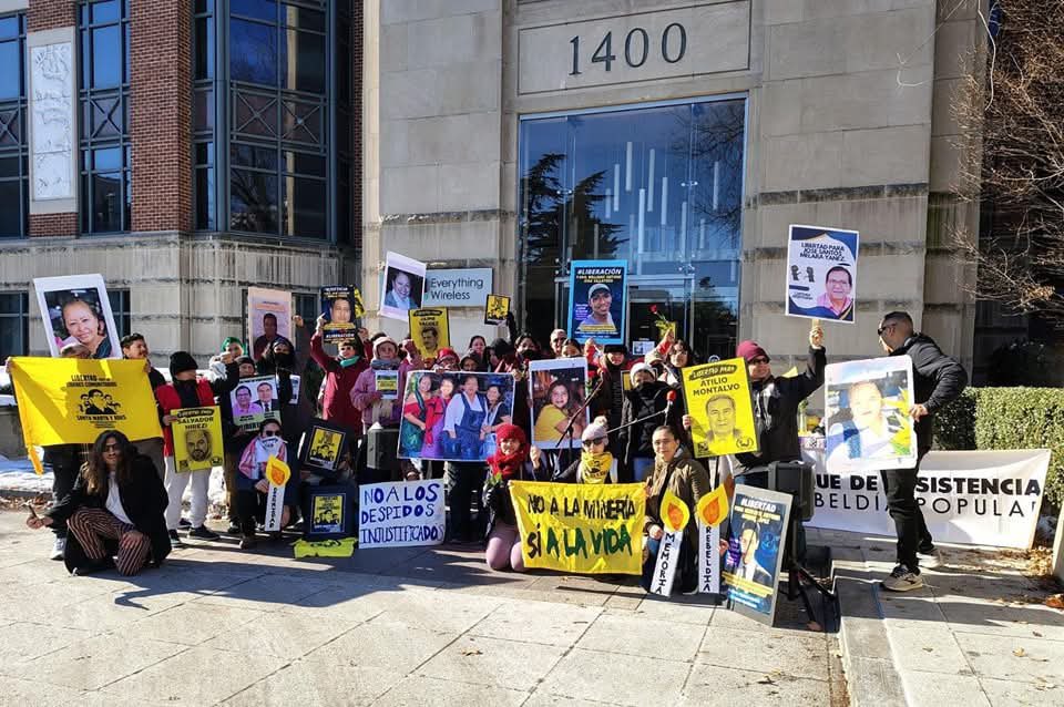 Today marks 33 years since the signing of the 1992 Salvadoran Peace Accords. This past Sunday, CISPES joined Salvadorans &amp; allies in Washington, DC in solidarity with the <a href="/Bloque_RP/">Bloque de Resistencia Y Rebeldía Popular</a> to commemorate &amp; defend them against Bukele’s attacks ✊🏽 1/4