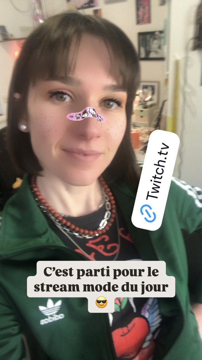 Margiela, courrèges, thom Browne et plein d’inspirations mode pour 2025, c’est maintenant sur mon stream: twitch.tv/sonie_couture 🥳 venez ☺️