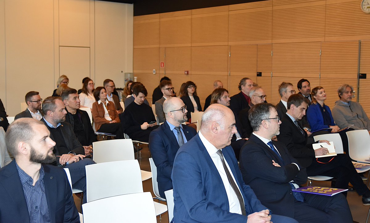 La France en Pologne 🇫🇷🇪🇺 tweet media