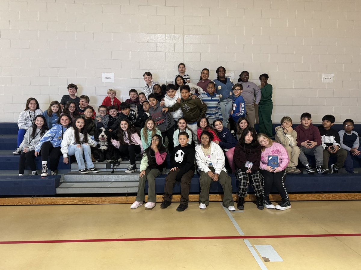 Archie THE Therapy Dog tweet media