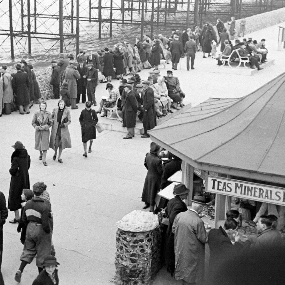 BTNPalacePier's tweet photo. Did you know the Brighton Palace Pier has been delighting visitors since 1899? 🎡 🏛️ 

That’s over 120 years of history, laughter, and seaside fun! Come and make memories with us. 🌊

#HistoryByTheSea #Brighton #PierLife https://t.co/169Fwx6wHs