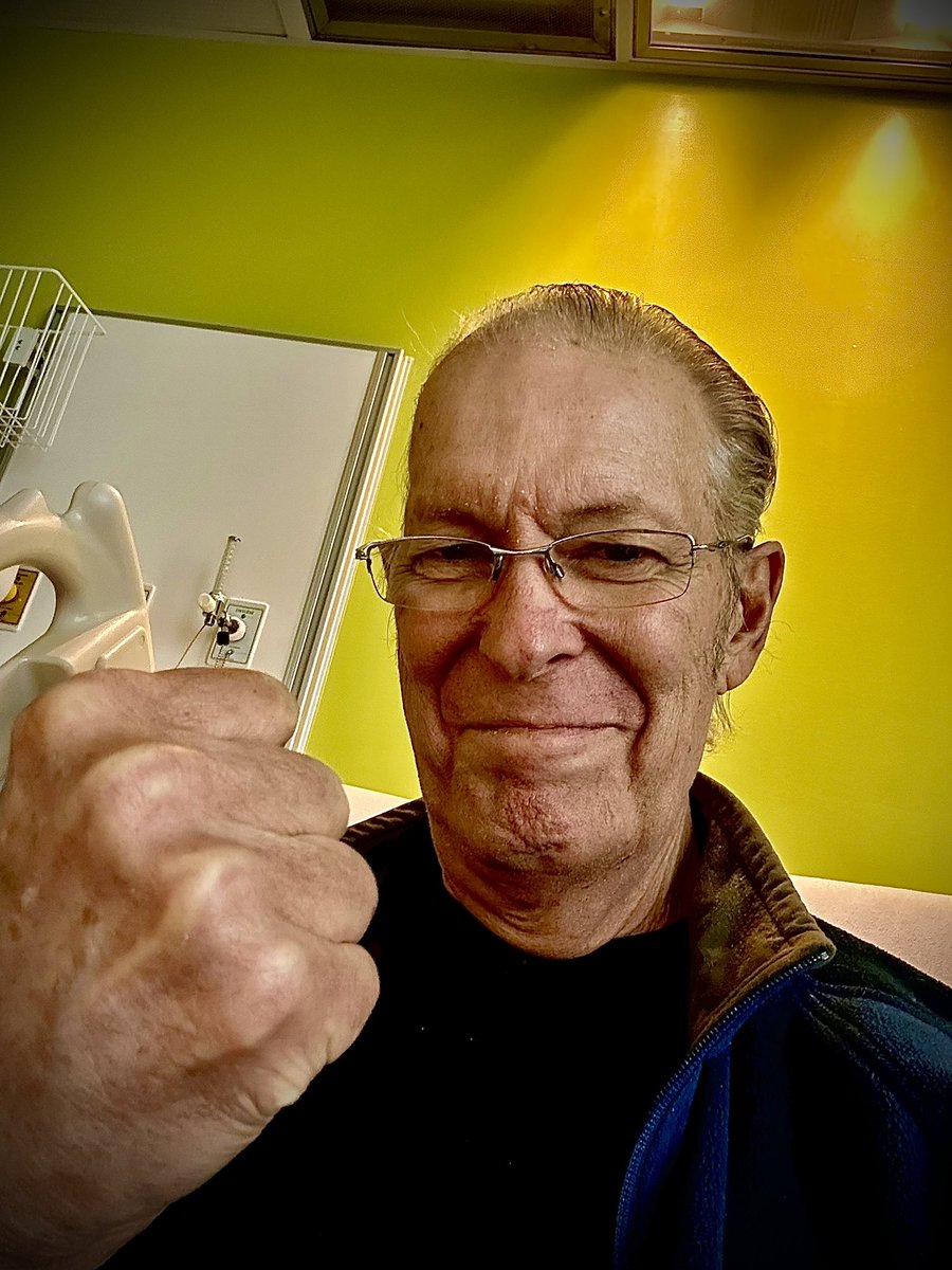 Manatwork2's tweet image. 🥊CHIMIO #5 DONE!!
Le cycle est terminé et mon système à relevé le défi! L’équipe est ébahie! Nous passons maintenant à la période d’observation MERCI à vous tous encore une fois. Votre énergie et vos messages sont une source d’énergie inépuisable. You’re the best!!
#fuckcancer