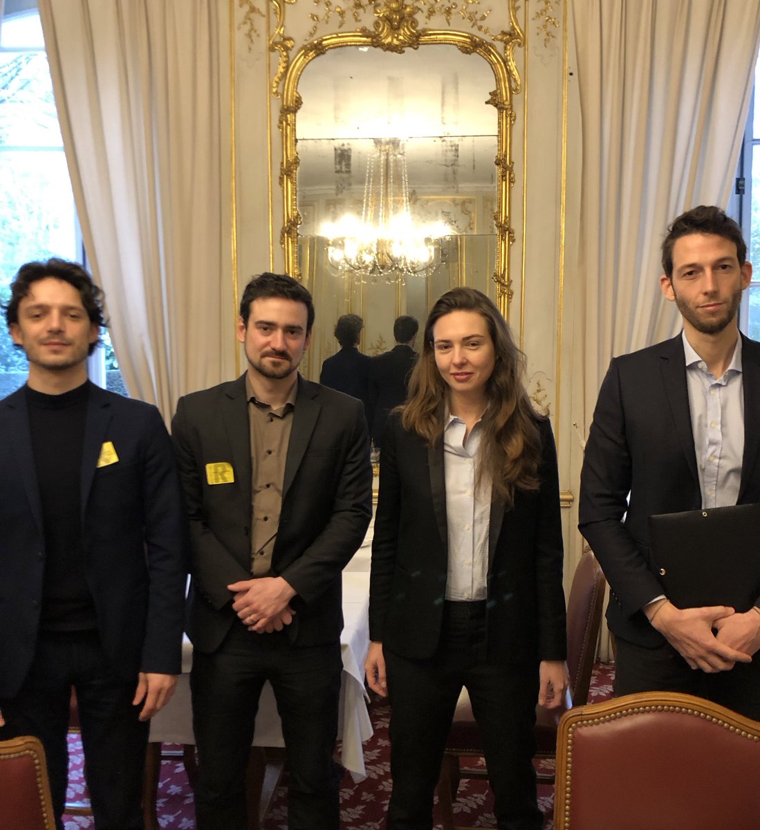 Convergence Animaux Politique tweet media