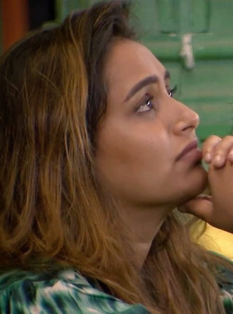 ennbahjai's tweet photo. True winner of BB8🔥❤️
#Jacqulinelydia𓃵
#Jacqueline #ResilientQueenJacquline 
#titlewinnerjack 
#jackline 
#Jacquline https://t.co/0Hpk8Dr8de