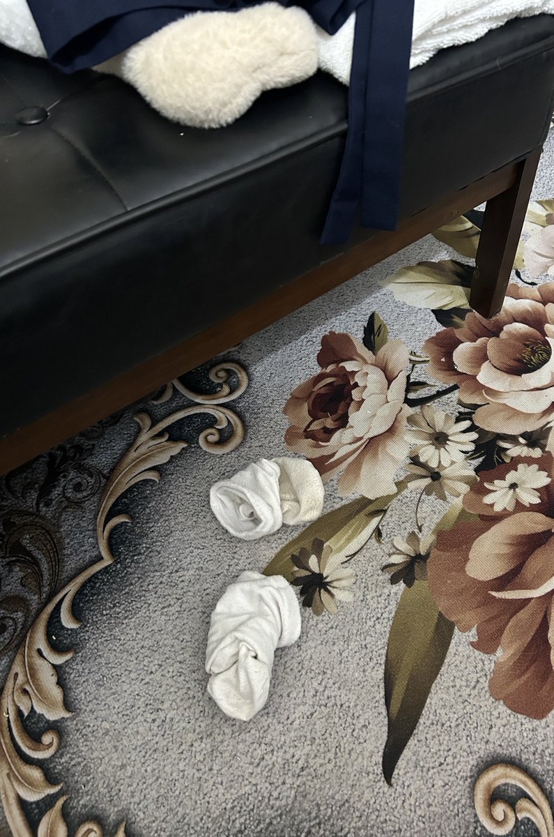 一对普通情侣 tweet media