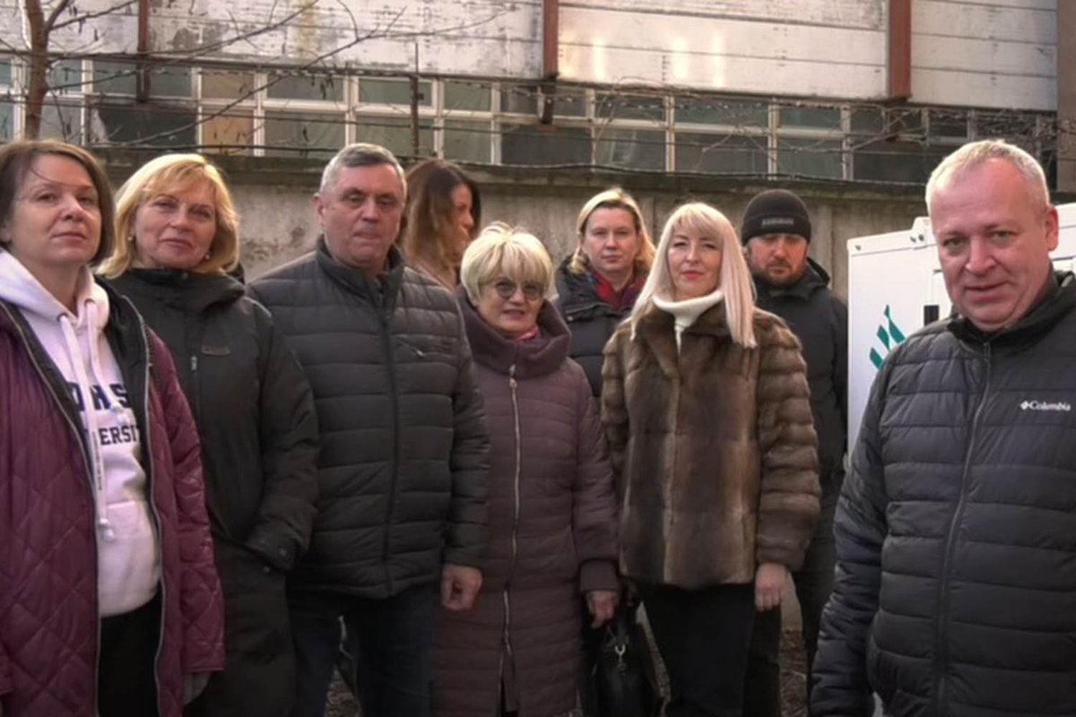 BathSpaUni's tweet image. 🇺🇦 Bath Spa University is supporting one of its partner institutions in Ukraine by donating a generator which will enable students to continue to learn during blackouts and power outages in the country.

Find out more ➡️ bathspa.ac.uk/news-and-event…

#BathSpaProud #BSU #BathSpaUni