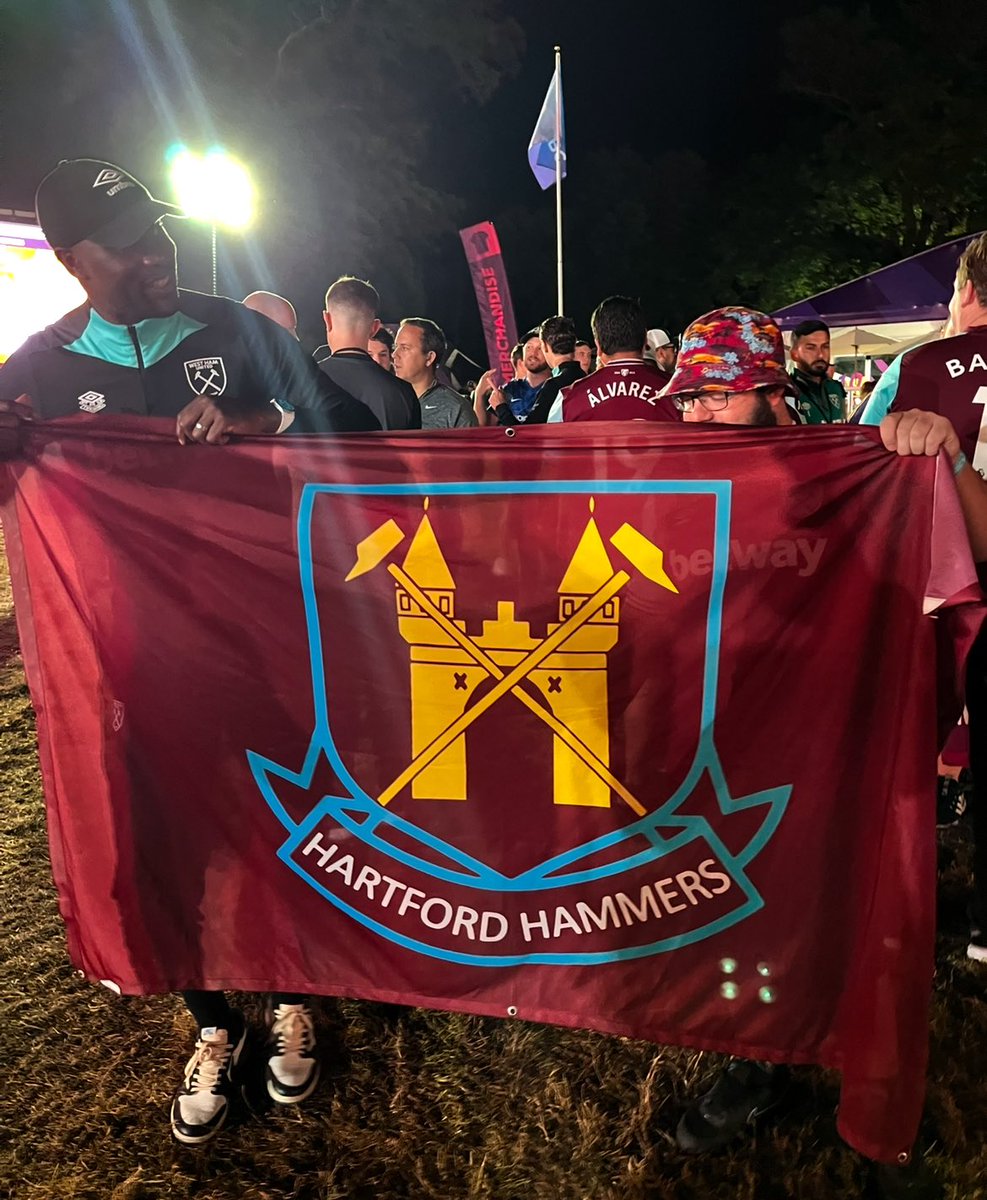 Match day meet up this Saturday
<a href="/2ndBridgeBrewCo/">2nd Bridge Brewing Co.</a> 10am kickoff vs Palace! #coyi <a href="/CarltonCole1/">Carlton Cole</a> ⚒️