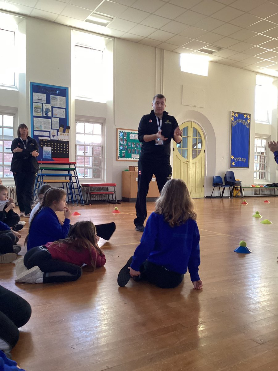 Tang Hall Swallows tweet media