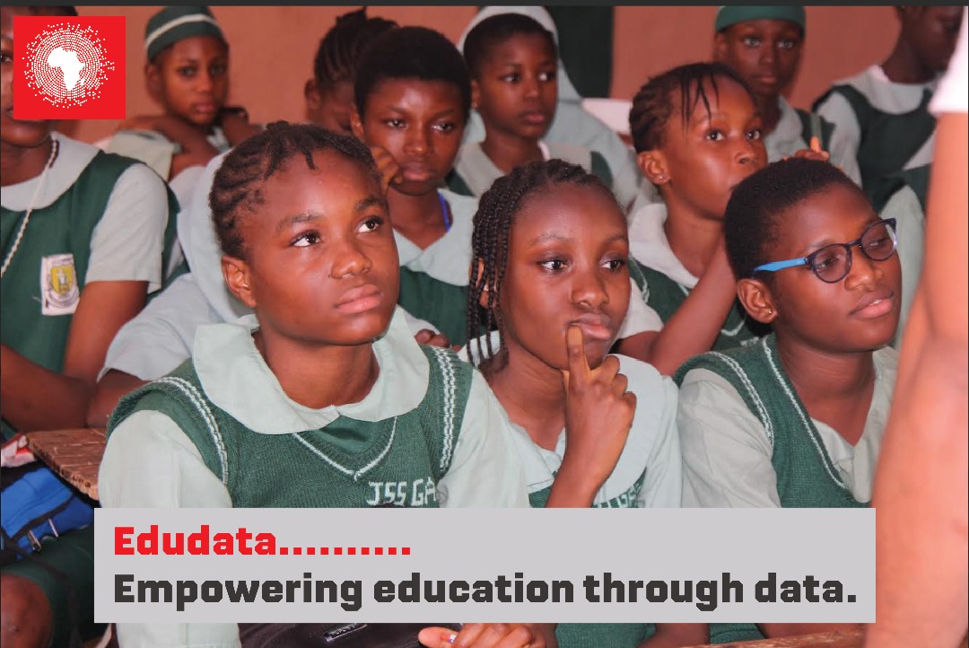 data4devt's tweet image. Empowering girls in STEM! We visited various schools(DOVELAND HIGH SCHOOL, JSS KARU, AL- ANSAR, JSS KUBWA.…… to mention but a few), to inspire young minds!
Join us in encouraging girls to explore STEM fields! #EduData #GirlsInSTEM #STEMeducation #EmpowermentThroughEducation