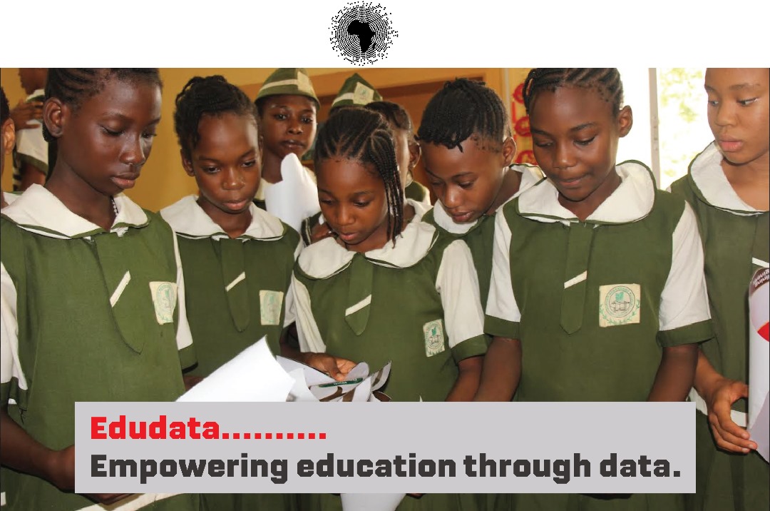 data4devt's tweet image. Empowering girls in STEM! We visited various schools(DOVELAND HIGH SCHOOL, JSS KARU, AL- ANSAR, JSS KUBWA.…… to mention but a few), to inspire young minds!
Join us in encouraging girls to explore STEM fields! #EduData #GirlsInSTEM #STEMeducation #EmpowermentThroughEducation
