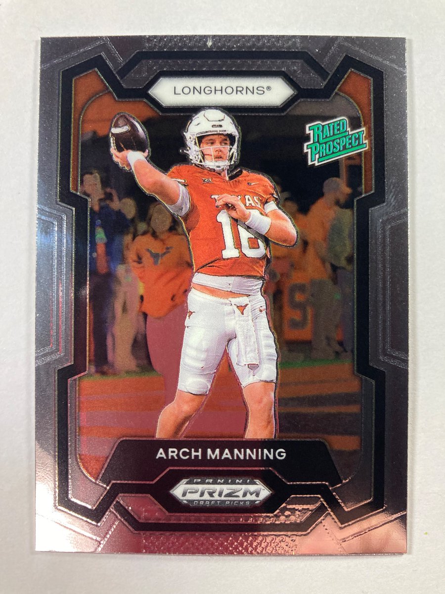 🎁Appreciation Day Giveaway🎁

Winner Announced Monday

🔥Arch Manning Panini Prizm Rated Prospect

To enter
1. Follow
2. Retweet
3. Like