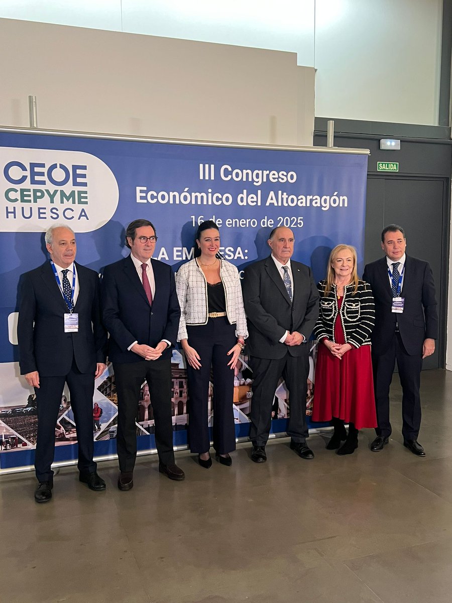 agaramendil's tweet photo. Siempre es un placer constatar el potencia del tejido #empresarial de nuestro país en todos los territorios🇪🇸

Hoy, en Huesca📍, he participado en el 'III Congreso Económico del Alto Aragón' reafirmando que nuestras #empresas son nuestro pulmón y nuestro impulso🚀¡Enhorabuena! https://t.co/mg6wW865bb