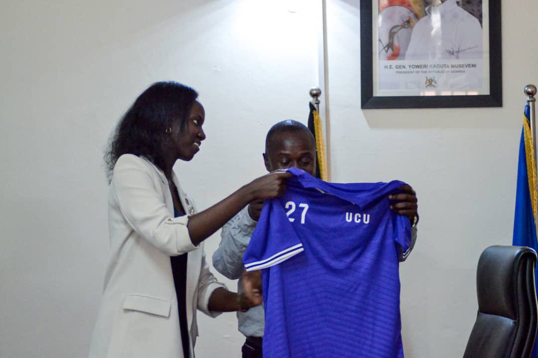 samanthmwesigye's tweet photo. We also presented the minister with a number 27 jersey symbolizing our identity as the 27th Guild Government.
#latest recruit #tusonge mbele https://t.co/8Ez2Fsur8J