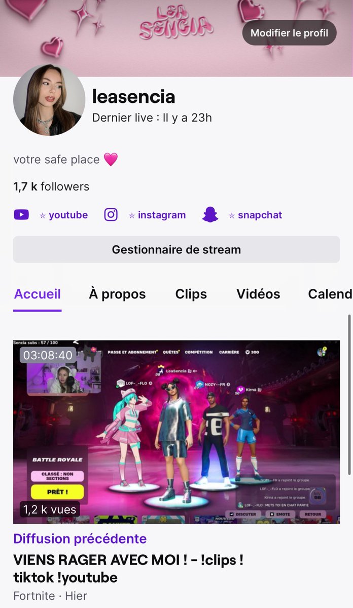 leasencia's tweet photo. au cas où je suis sur Twitch et je live 5 jours sur 7 🙃 https://t.co/xnRNgbe1Fo