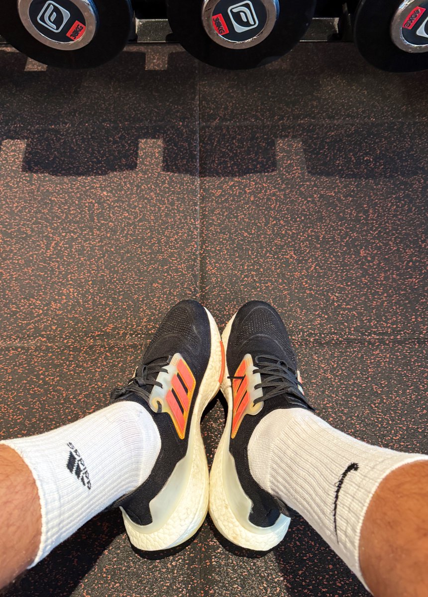 Musiałem wyjść tak do ludzi.