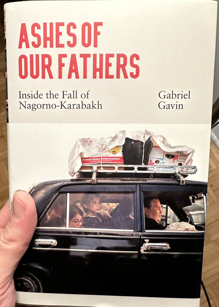 Really looking forward to dig into the book Ashes of our Fathers by @GabrielCSGavin after finishing Dallaire's The Peace.
Y'know when a very anticipated read comes out while you're already reading another book...