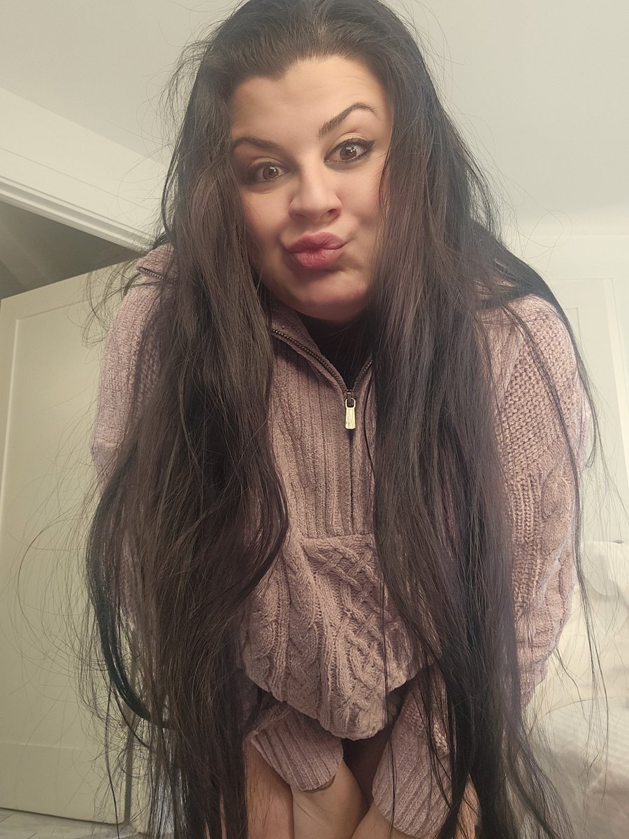 MariaXBose's tweet photo. Good morning from LA https://t.co/sMtEsyrBQX