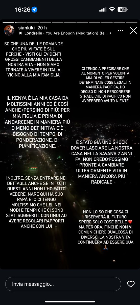 I_am_restless's tweet photo. #siankiki 
dopo una bella vacanza da occidentali colonizzatori, continua la saga della nostra beniamina….qui addirittura si sbilancia con parole come “cose legali” e “papa’” ma l’apoteosi e’  raggiunta dalla chiusura stile Giucas Casella “solo quando ve lo comunichero’ io’! https://t.co/sipyr3UrqL