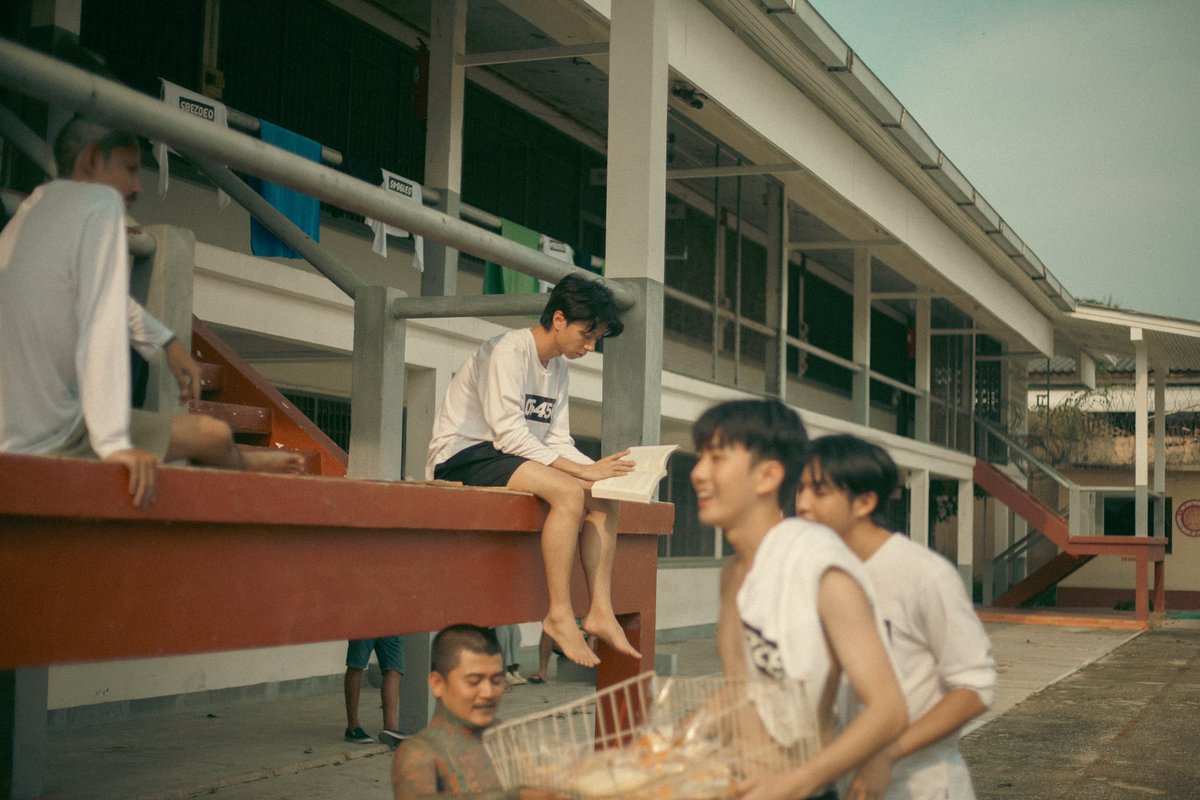 Mark_Recordy's tweet photo. ขอบคุณทุกคนที่ติดตาม “ขอให้รักหาเราเจอ” มาตลอดนะครับ หวังว่าที่ผ่านมาทุกคนจะมีความสุขกับมินิซีรี่ส์เรื่องนี้นะครับ วันนี้ผมคงต้องบอกลาตัวละคร ‘น้าเจ็ด’ แล้ว ฝากทุกคนเป็นกำลังใจและสนับสนุนในก้าวต่อไปของผมด้วยนะครับ

#Recordy 
#ขอให้รักหาเราเจอ 
#WinterSummerSpringTheSeries https://t.co/4op7ocua2f