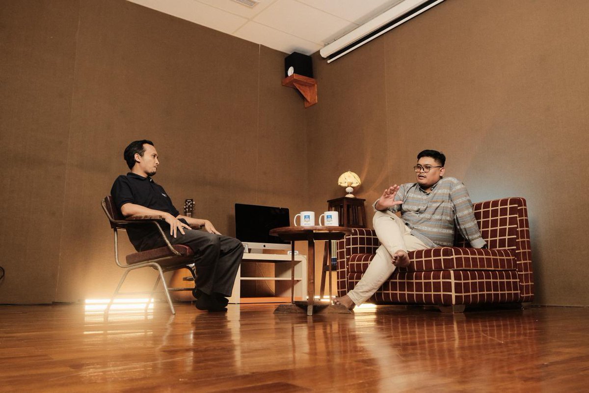 Segera mengudara kalau diapprove oleh yahnda <a href="/Gus_Bach/">Bachtiar DK</a> <a href="/azaki_khoirudin/">Azaki Khoirudin #GakLucu</a> <a href="/erik_tauvani/">Erik Tauvani</a> <a href="/MazDzar/">Dzar Al Banna</a> 🫡