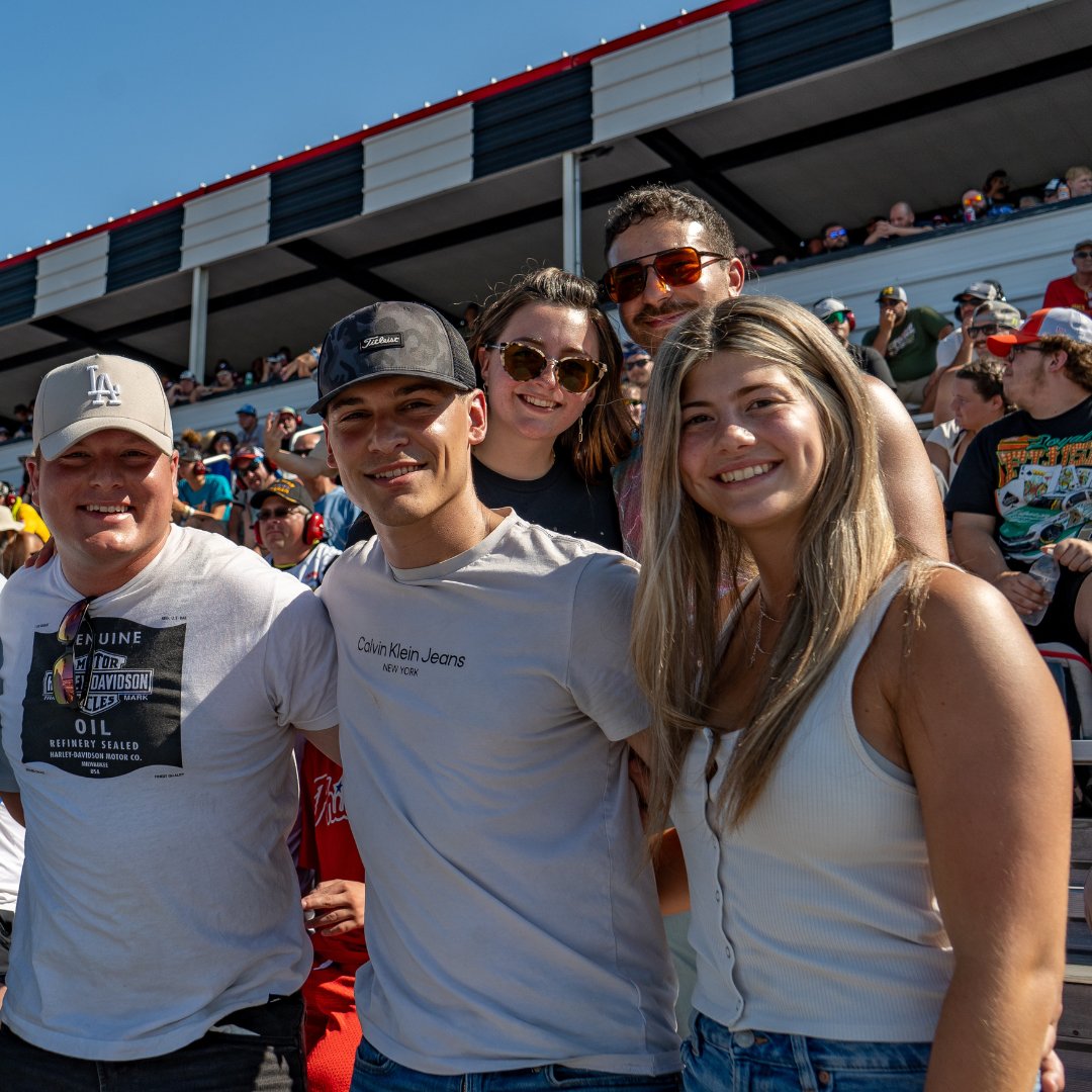 PoconoRaceway's tweet photo. 🔺📣CALLING ALL COLLEGE STUDENTS📣🔺

Wanna start off your summer break strong? Round up your college crew and come to NASCAR Weekend at The Tricky Triangle AT A DISCOUNTED PRICE!

Use your student email address (.edu) to receive 10% off 100, 200, and 300 Level Tickets: https://t.co/Wn0RiVuA5V