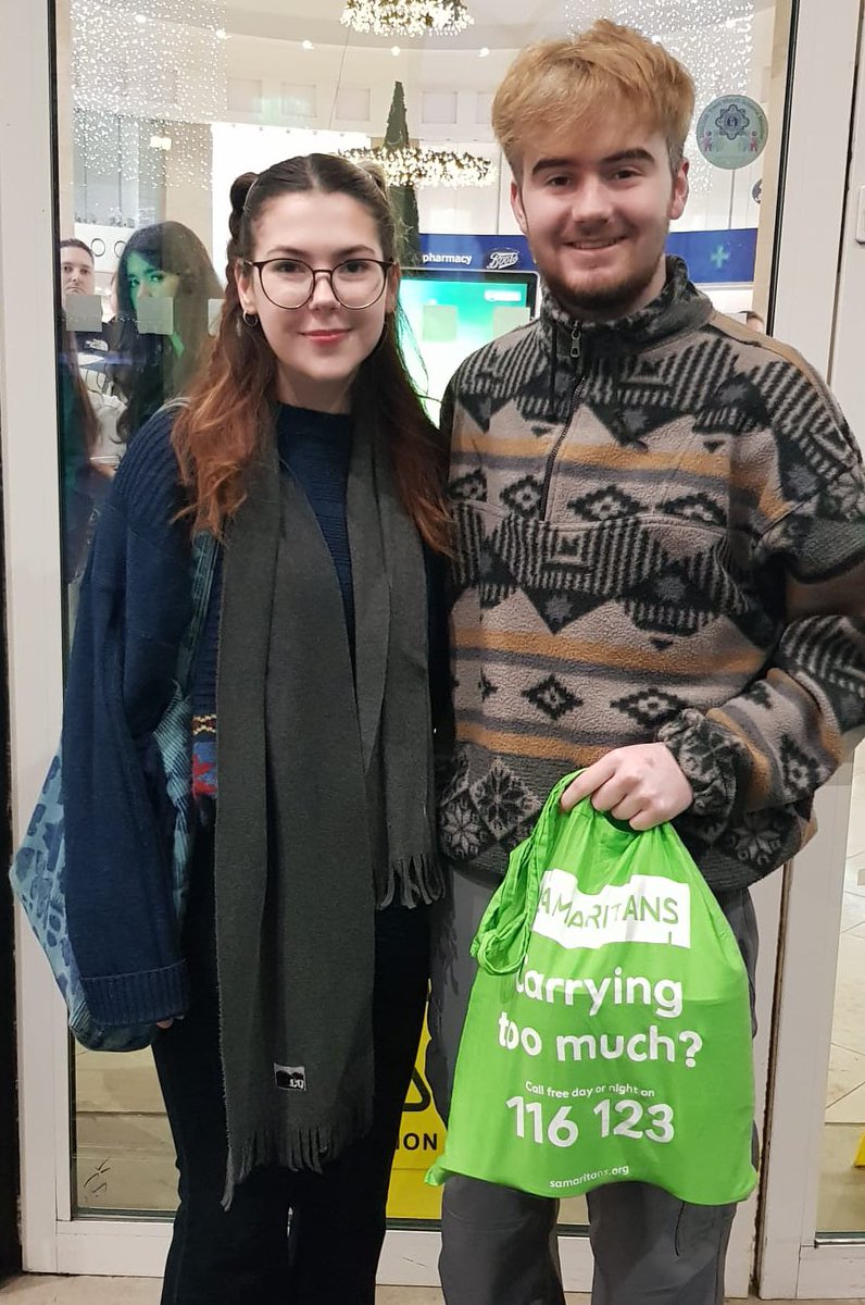 SamaritansNewry's tweet photo. Thank you so much to Colleen and Conor from @DkIT_ie who helped to raise over €700 for our branch with a Christmas Quiz in The Vinegar Man pub in Dundalk. A huge effort that will help us continue to be there for people in need.
Congratulations both! https://t.co/uEgVSpl1r8