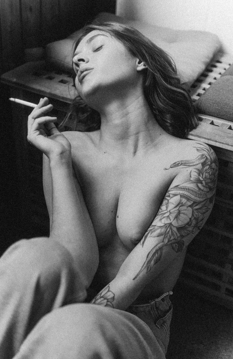 CChimmou's tweet photo. After s*x 💗 https://t.co/wFBWiSBdMK