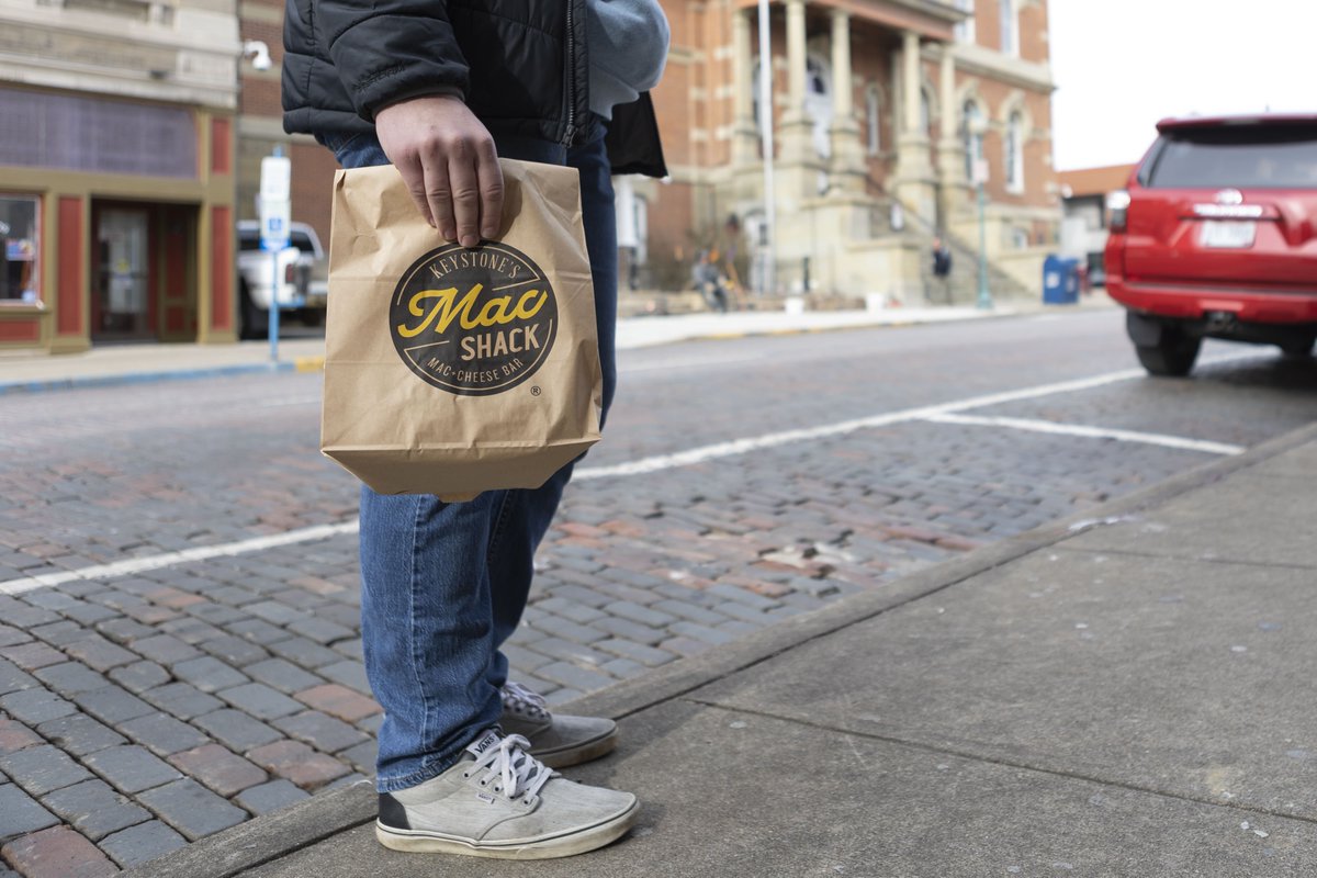 eatmacshack's tweet photo. Two years ago today, Mac Shack - Athens opened its doors at 14 S Court Street 🗓️  Come grab a hot mac + cheese and celebrate this milestone with us! Open 11:30am - 3am ✨🌙 https://t.co/nnsSsXf2gF