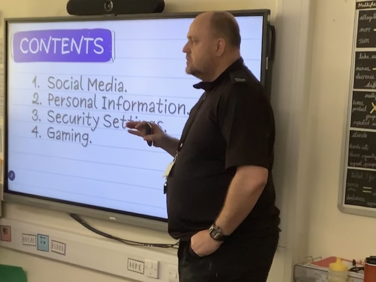 sixstmarys's tweet photo. We were lucky to have Sean from @syptweeet to talk to @sixstmarys about internet safety as part of our PSHE topic. https://t.co/XPJYxBOj9d