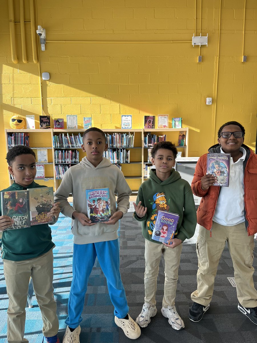 DrLWestManor1's tweet photo. Super proud of these @APSWestManor scholars that are not only on the winning basketball team but will represent us at the @apsupdate Reading Bowl! #wholechild https://t.co/LnGhjxRumw