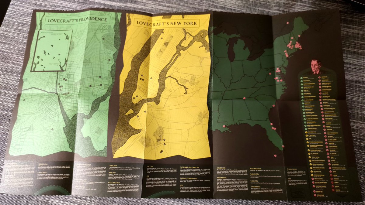 OldFarmer1895's tweet image. Facts Concerning H. P. Lovecraft and His Environs de Gary Lachman chez Herb Lester Associates Ltd. 

Carte détaillée des voyages et inspirations de Lovecraft. 
Très belle présentation et sur papier de qualité !

Je cite :
&quot; Une carte détaillée des lieux réels qui ont influencé…