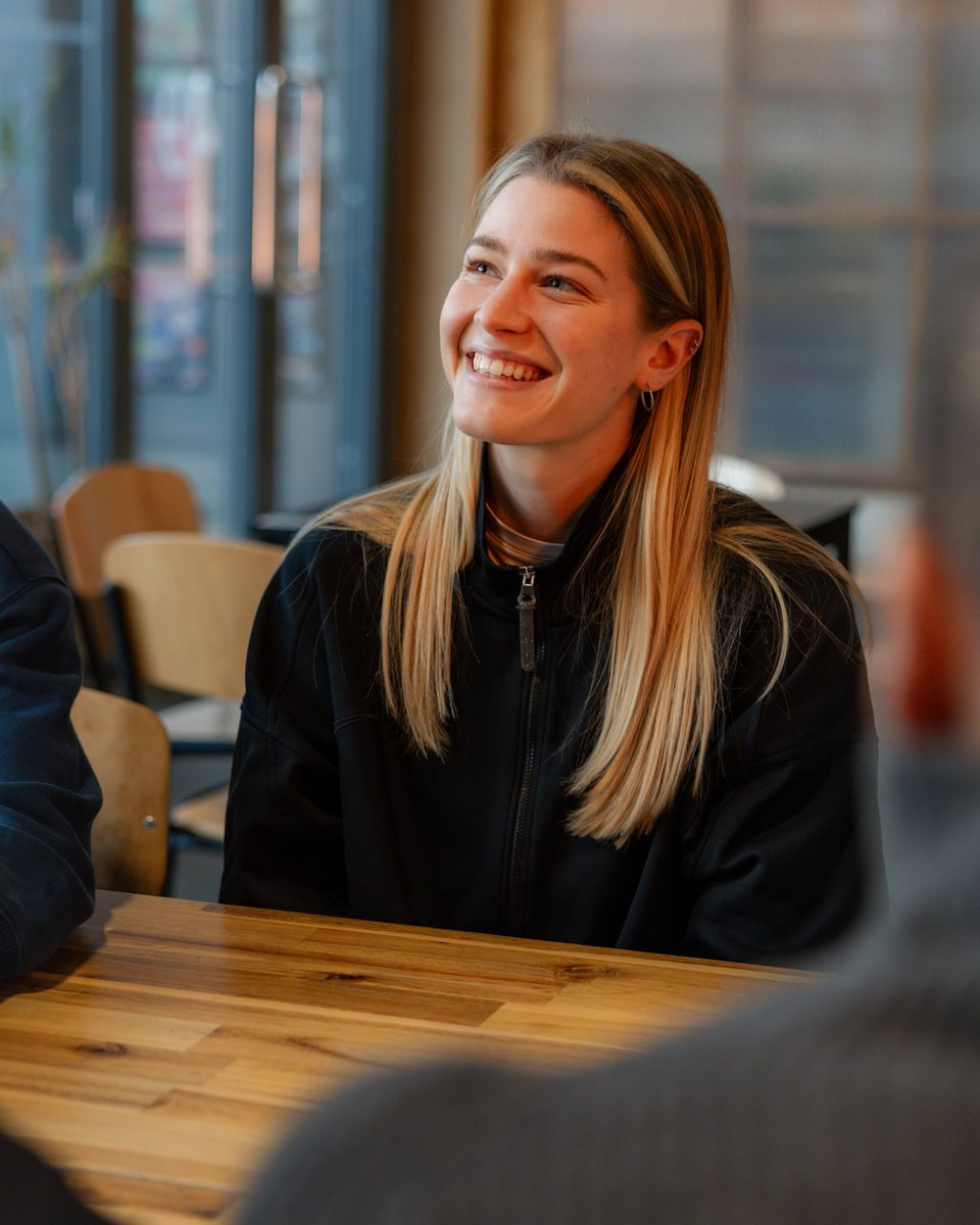 LiverpoolFCW's tweet photo. Don’t tap, hold and load in 4k. Just enjoy it ☕️ https://t.co/0tVIaJ13dl