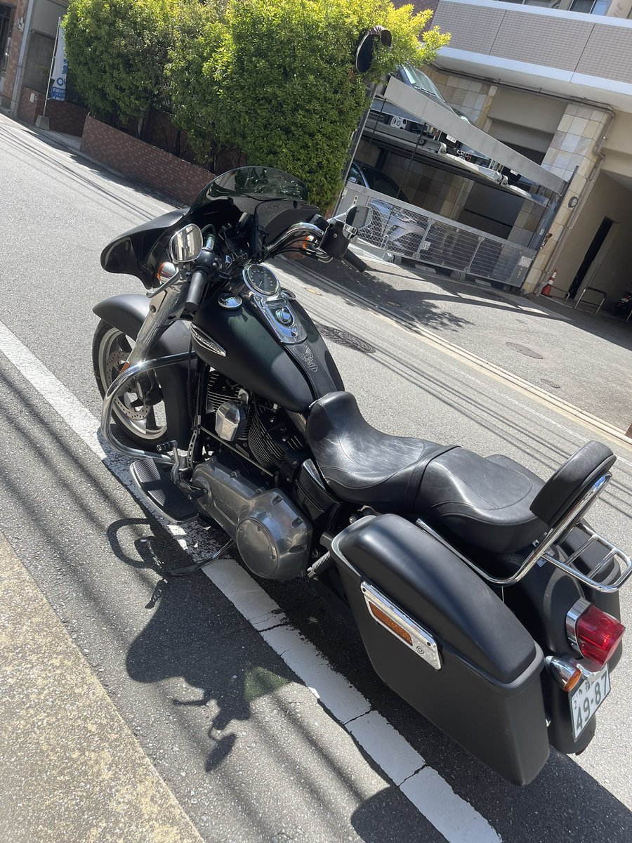 yu02ki08's tweet photo. バイク垢作ったので！

名前 : ゆう
性別 : 男
年齢 : 19
住み : 福岡県
車種 : Harley-Davidson
バイク歴 : 免許取って半年くらい
好きな事＆趣味 : カラオケ、ダーツ、ボウリング、ゲーム
一言 : 友達欲しいので気になったらフォローしてください！フォロー返します！
 #バイク乗りと繋がりたい https://t.co/cM07VPqUd8