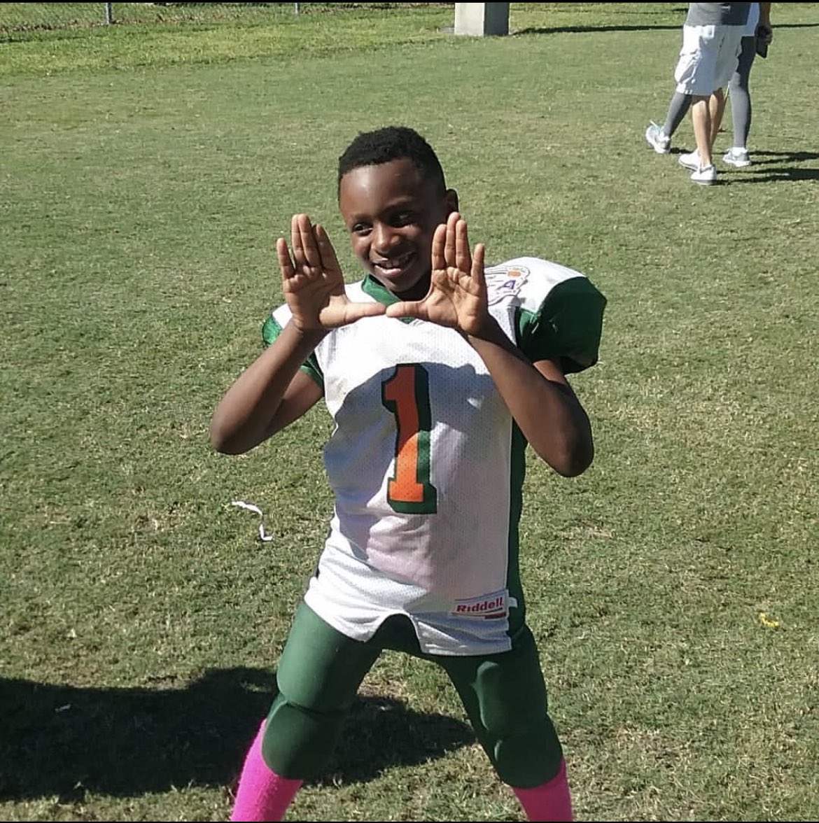 Turmarian “lil tmo” Moreland jr (@st1cktalk_tmo) on Twitter photo Extremely blessed to receive a offer from the University of Miami <a href="/CoachField/">Coach Field</a> <a href="/Lakes_FB/">Palm Beach Lakes Football</a> <a href="/JerryRecruiting/">Rising Stars</a> <a href="/ChadSimmons_/">ChadSimmons</a> <a href="/najitobias/">Naji Tobias</a> Extremely blessed to receive a offer from the University of Miami <a href="/CoachField/">Coach Field</a> <a href="/Lakes_FB/">Palm Beach Lakes Football</a> <a href="/JerryRecruiting/">Rising Stars</a> <a href="/ChadSimmons_/">ChadSimmons</a> <a href="/najitobias/">Naji Tobias</a>