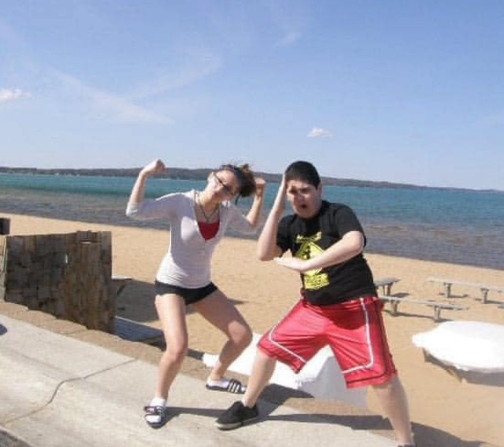 dankesslerhere's tweet photo. Alyssa Maria &amp; little brother PJ, at the beach after our roadtrip just the 3 of us up to Traverse City, MI

#AlyssaMaria #Forever25
#MissingYou #OurAngel
#GoneTooSoon https://t.co/LKjqOSjpqz