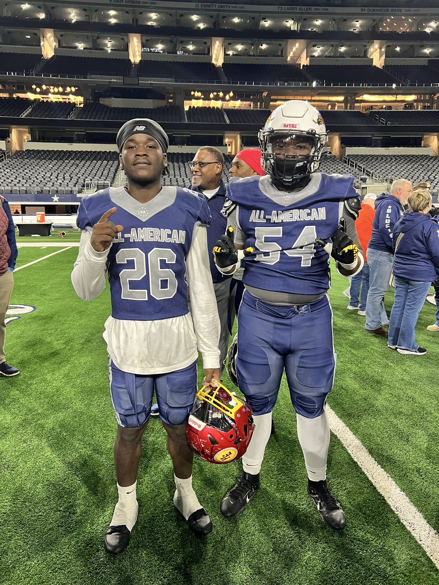 Apointer52's tweet image. Extremely blessed to compete in the Blue-Grey All American Game in Arlington Texas to showcase my talents and connect with people from all over thank you @BlueGreyFB for the amazing experience