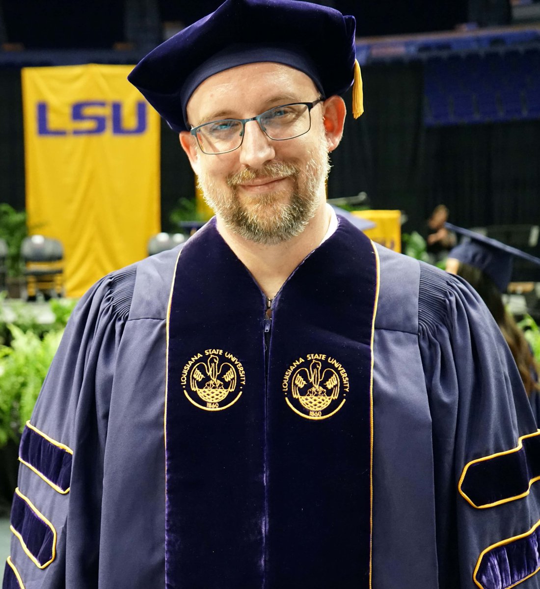 LSU Phys & Astro (@lsuphysastro) on Twitter photo 2024 PhD <a href="/AlumniLSU/">LSU Alumni Association</a> Frank McKay's route working cable repair jobs, to assoc degree <a href="/BellevueCollege/">Bellevue College</a> on to <a href="/lsuscience/">LSU College of Science</a> may not be the typical route for a research scientist but his journey has been multi-faceted in his road to a PhD & now Postdoc <a href="/LSU/">LSU</a> CAMD bit.ly/3C0iX1P 2024 PhD <a href="/AlumniLSU/">LSU Alumni Association</a> Frank McKay's route working cable repair jobs, to assoc degree <a href="/BellevueCollege/">Bellevue College</a> on to <a href="/lsuscience/">LSU College of Science</a> may not be the typical route for a research scientist but his journey has been multi-faceted in his road to a PhD & now Postdoc <a href="/LSU/">LSU</a> CAMD bit.ly/3C0iX1P