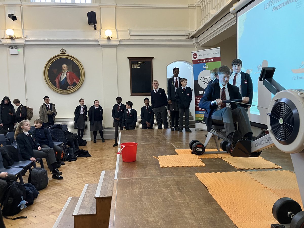 kesacademy's tweet photo. Brilliant participation Gloucester Windsor π’π
Rowing together π£ββοΈπ£ββοΈ forΒ Β @AbbiesArmy
Keep going Molly we are with you β€οΈ
#countingthemiles https://t.co/qN47NYuXMQ