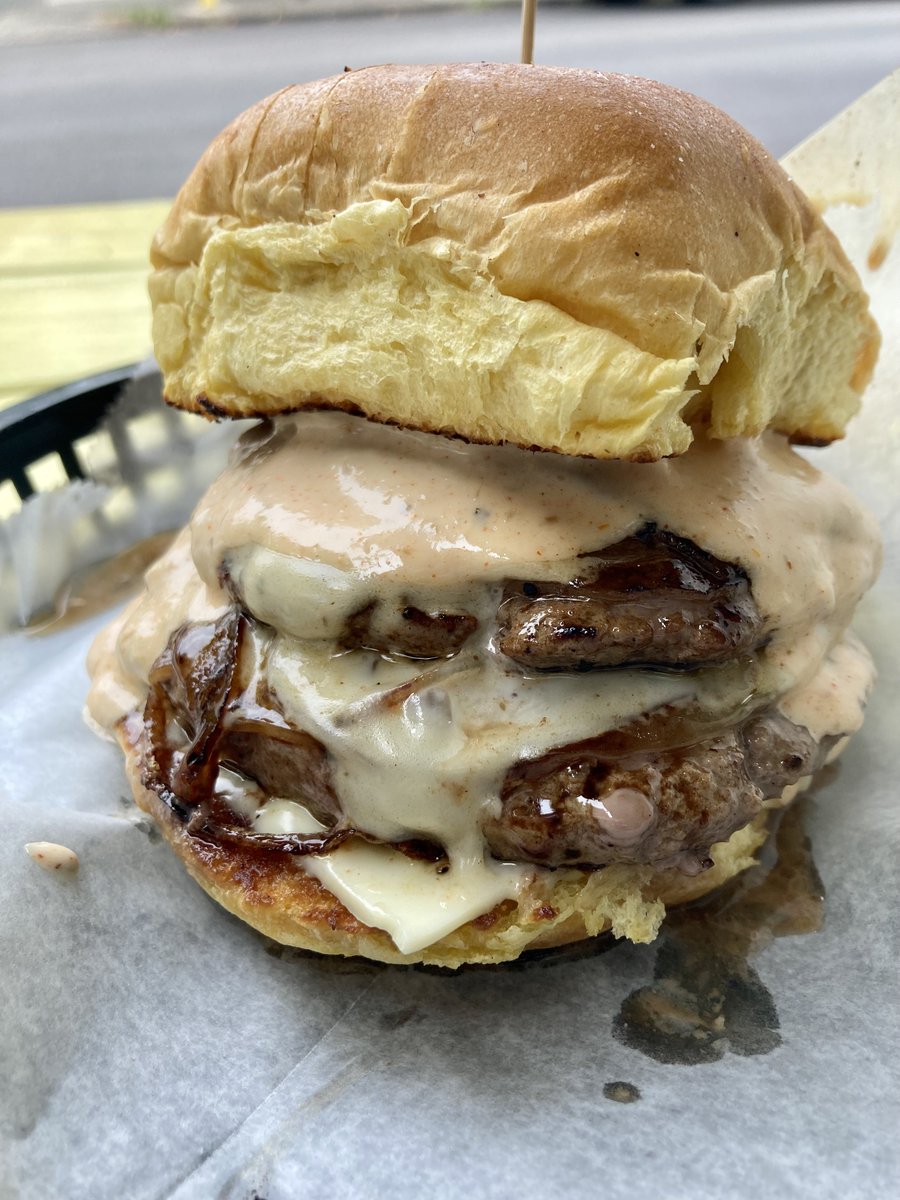 Lucky's Last Chance tweet media