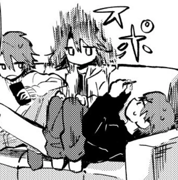 狭い隙間に入ってくるの歳の離れた末っ子あるあるだと思ってるんだがどうなんだろうか 