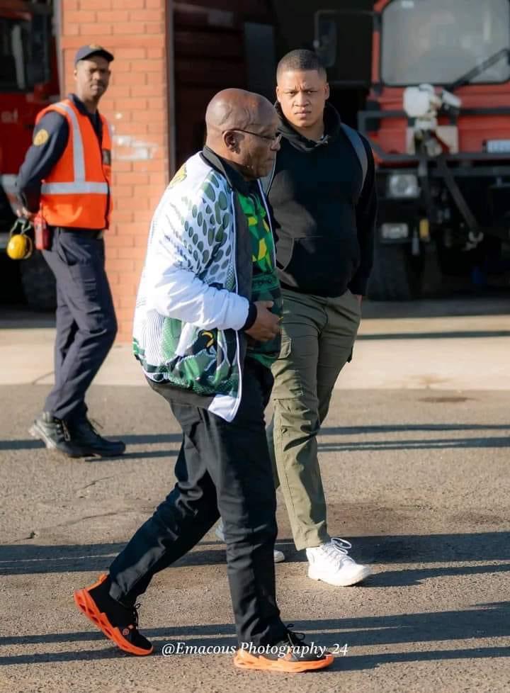 Qobolwakhe tweet media