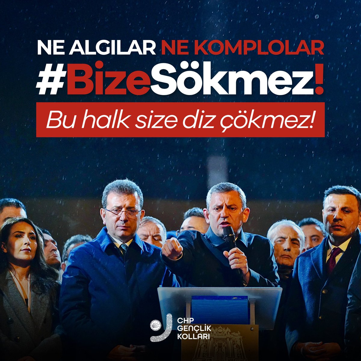 Chptekirdaggenc's tweet photo. Siyasi Operasyonlarınız #BizeSökmez
Bu millet size diz çökmez! https://t.co/g6cdQY0D6n