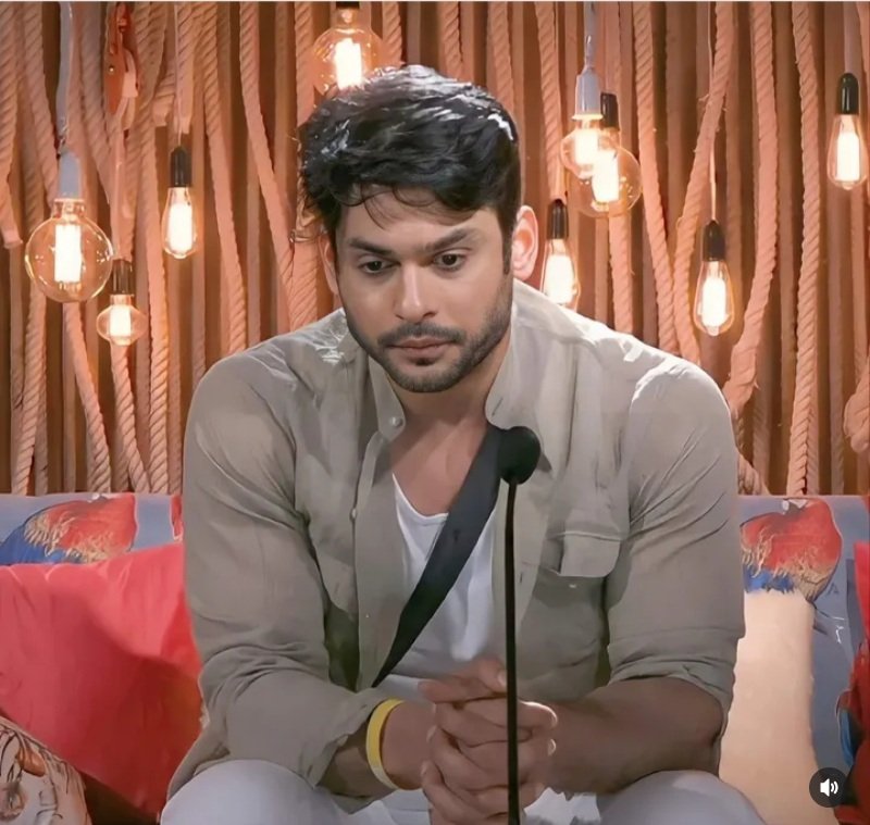 #SidharthShukla 👑👑👑😘😘😘❤❤❤
#Sidhearts 
#SidharthShuklaLivesOn 
#sidharthshuklawinninghearts