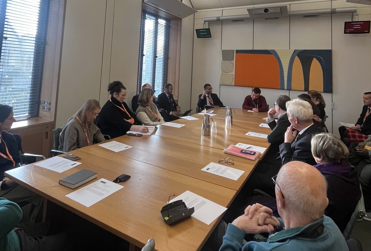 Appg_Schools's tweet photo. 🧵This week, the APPG held our first meeting on teacher workload, recruitment, and retention.

@DanielKebedeNEU explained how excessive workload and inadequate pay are impacting educators' wellbeing and contributing to the crisis in recruitment and retention. https://t.co/KFFnpUenXC