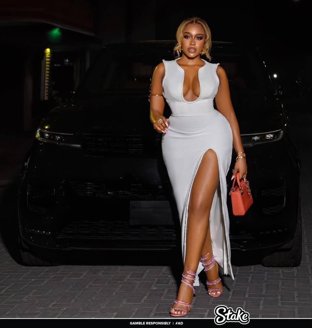TheDamiForeign's tweet photo. Can we all agree that Uche Montana is the most beautiful Nollywood actress? https://t.co/TmFup7OXKu