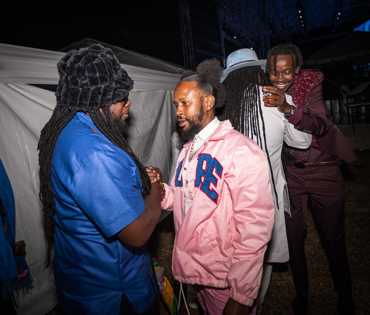 morganheritage's tweet photo. #MojoMorgan @grampsmorgan @PopcaanMusic @ChiChingChingJA Style ah style and style canโt spoil. Mojoโs new hit single โMake Itโ ft #Popcaan #ChronicLaw #PabloYG drops tonight at midnight. Pre-save here ๐๐พ https://t.co/rKqBw9sFyI ๐ธ #tizzytokyo
.
#makeit #intimate #jamaica https://t.co/DvkV5kgqN7